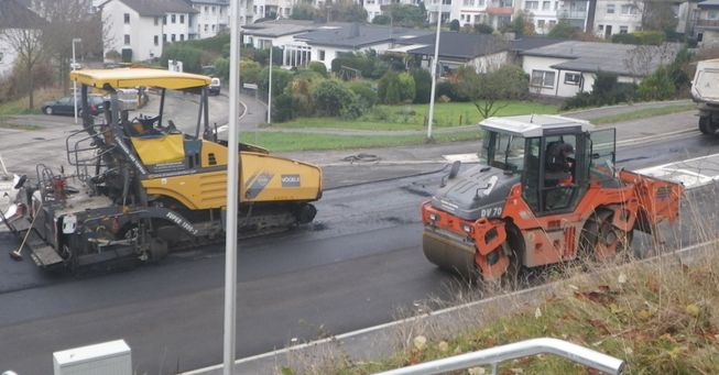 Planung und Neubau von Verkehrsflächen Planung und Neubau von Verkehrsflächen